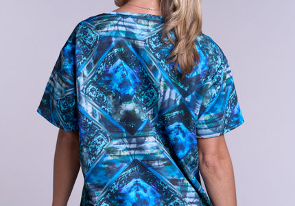 Bralessness Oversized Comfort Tee