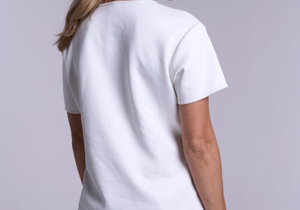 Bralessness Oversized Comfort Tee